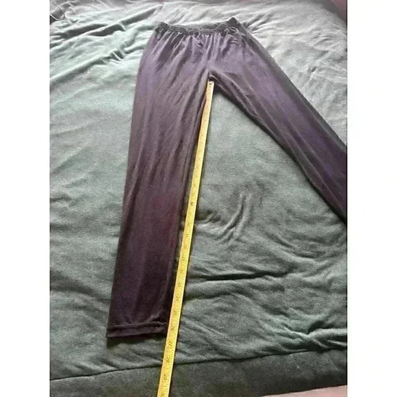 Basic black legging size large soft stretch classic capsule wardrobe staple item - Picture 2 of 9